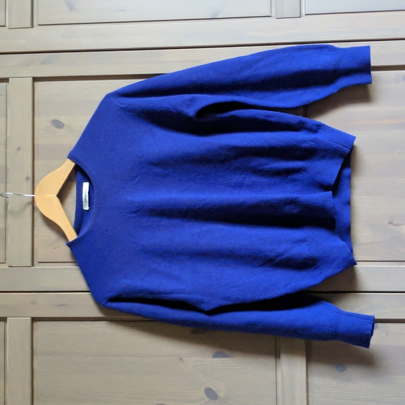 Johnston's Sweaters - Scottish Merino/Angora wool pullover